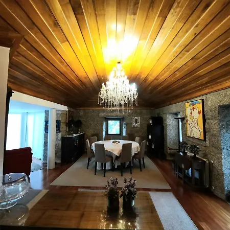 Gospodarstwo agroturystyczne Casa Do Penedo - Quinta De Fundevilla Geres