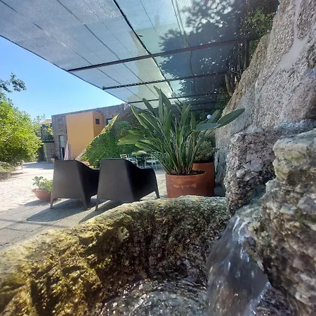 Farma Casa Do Penedo - Quinta De Fundevilla Geres